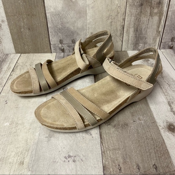 NWOT Munro Summer Sandals Size 8.5 - Picture 8 of 11